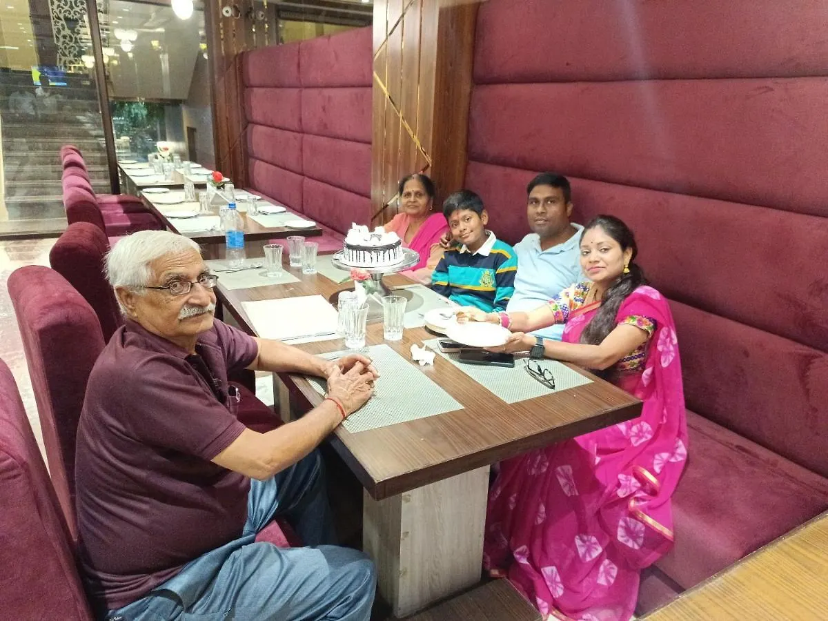 Hotel Taj Ambassador Agra  2*, Agra (Uttar Pradesh) India